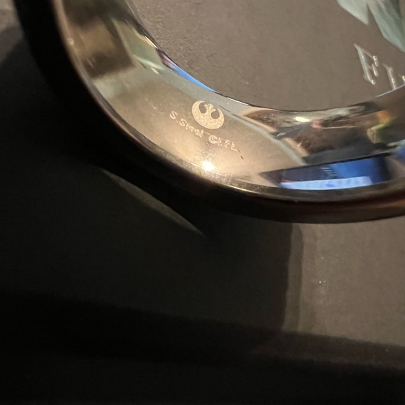 R2D2 Star Wars Fine Jewelry R2 MEN'S RING Size 8 Sold Out - Picture 8 of 11